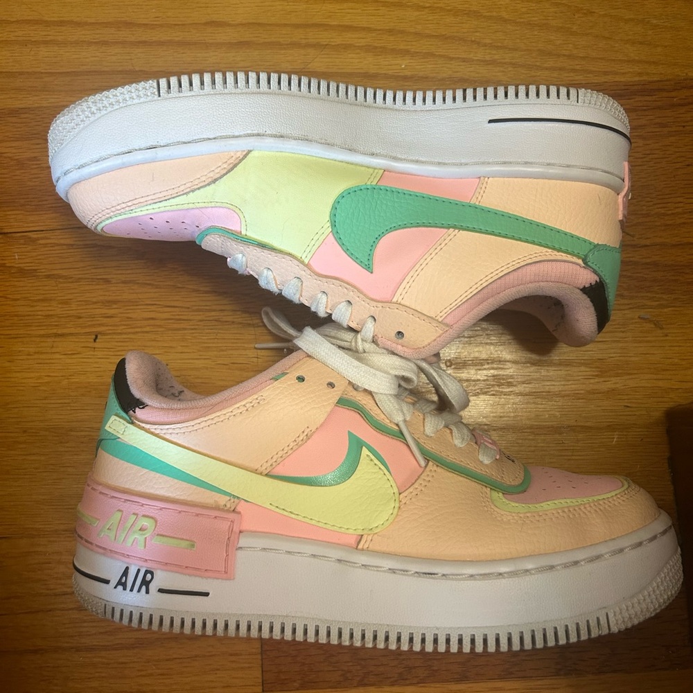 NIKE AIR FORCE 1 MULTICOLOR
